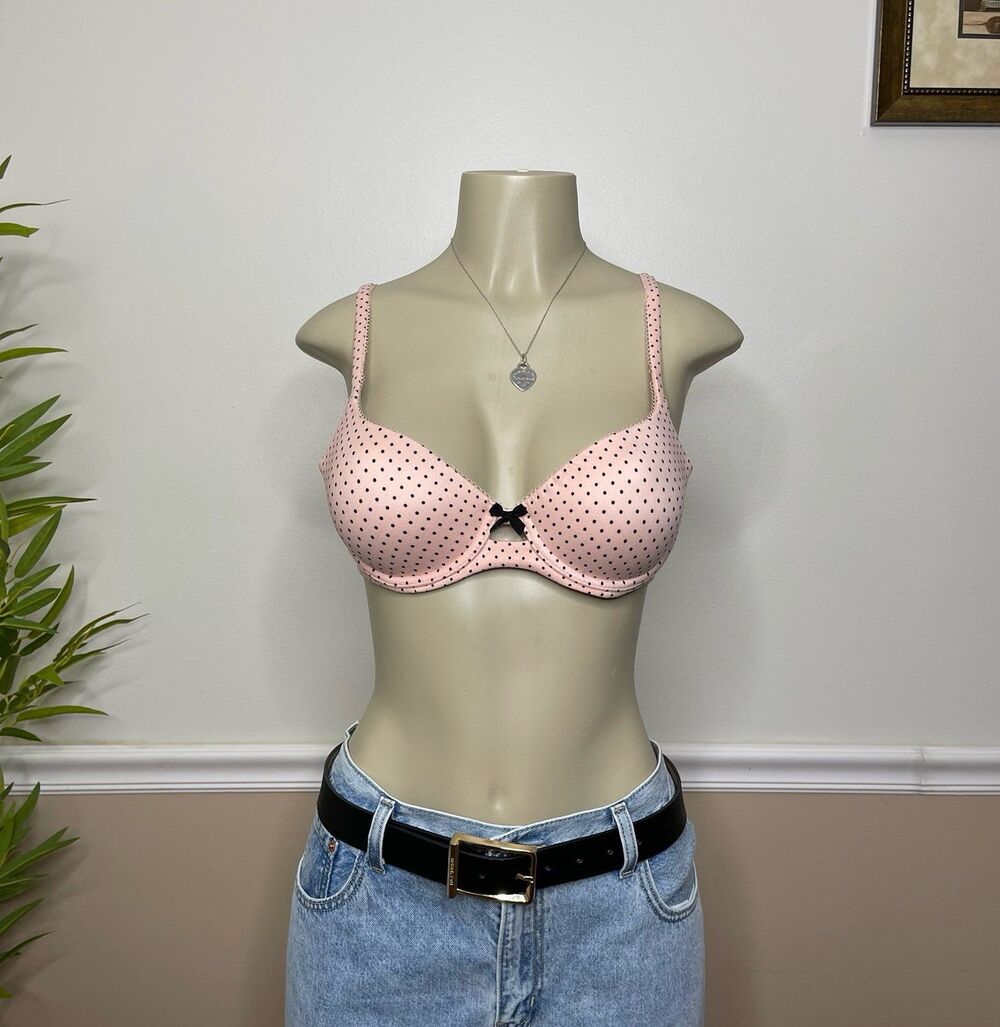 Victoria's Secret Body By Victoria Lightly Lined Full Coverage Bra - 36B
